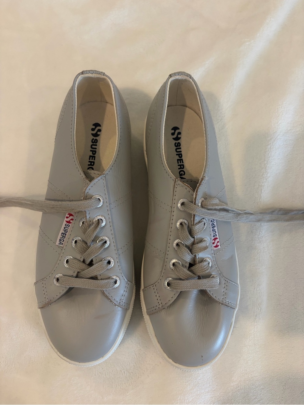 Superga Women's Light Gray Leather Low-Top Sneakers